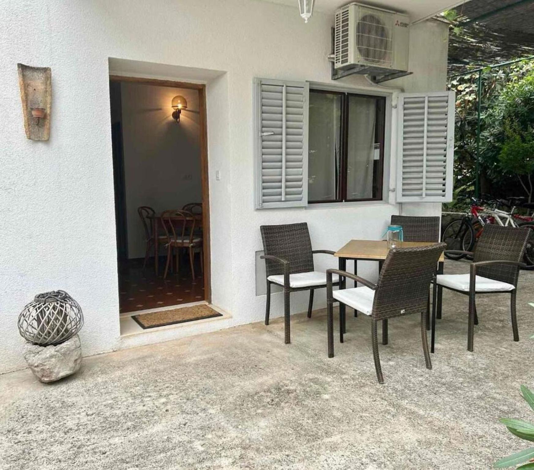 Apartments Matkov - Quite And Peaceful Location Jelsa  Dış mekan fotoğraf